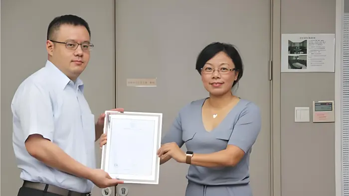 شركة Qiansheng للصناعات الثقيلة تحصل على شهادة ISO 9001، مما يعزز الثقة العالمية